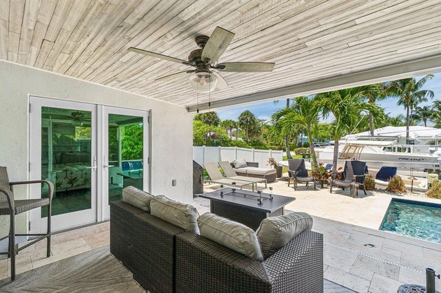 106 Periwinkle Drive, Hypoluxo, FL 33462