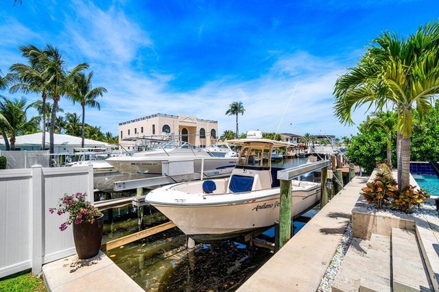 106 Periwinkle Drive, Hypoluxo, FL 33462