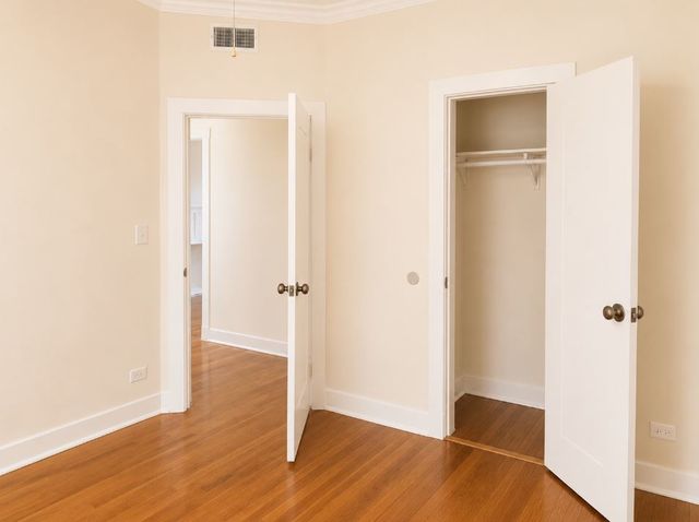 3221 W Division Street 3S, Chicago, IL 60651