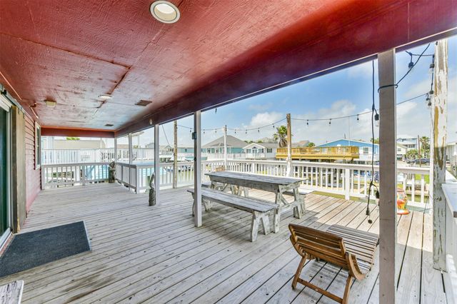 21710 Frio Drive, Galveston, TX 77554