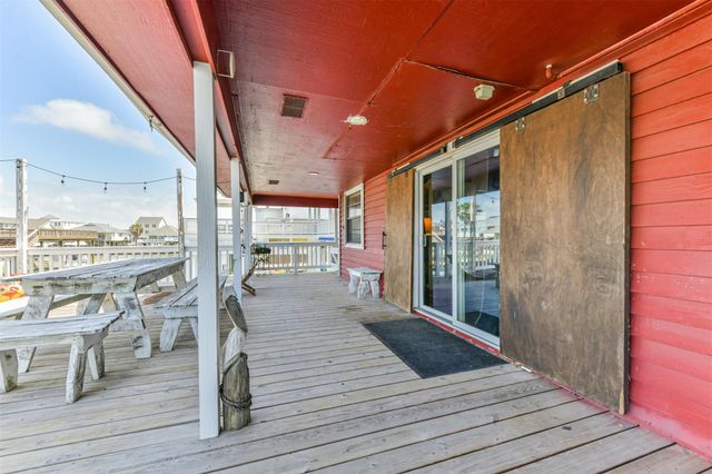 21710 Frio Drive, Galveston, TX 77554