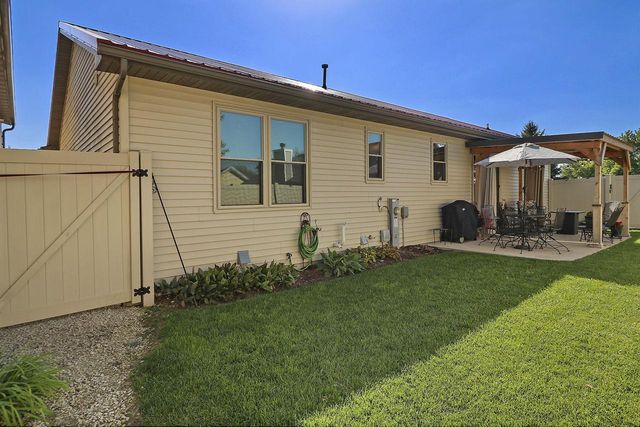 1511 Birchwood STREET, Delavan, WI 53115