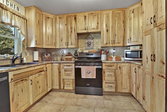 1511 Birchwood STREET, Delavan, WI 53115