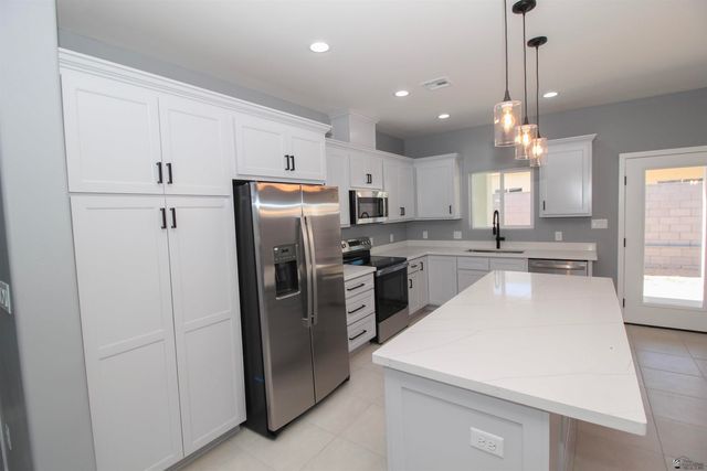 10589 E 45 Ln, Yuma, AZ 85367