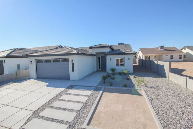 10589 E 45 Ln, Yuma, AZ 85367
