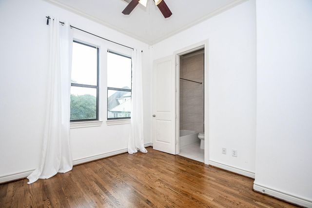 2222 Hilshire Lake Drive, Houston, TX 77080