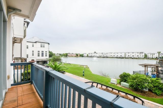 2222 Hilshire Lake Drive, Houston, TX 77080