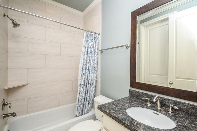 2222 Hilshire Lake Drive, Houston, TX 77080