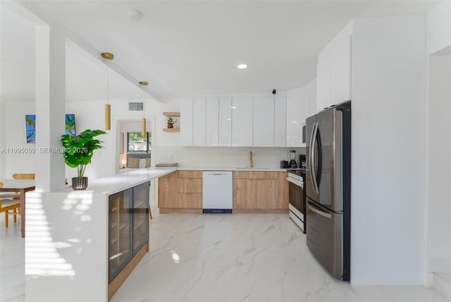 415 NW 133rd St, North Miami, FL 33168