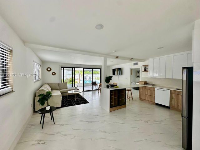 415 NW 133rd St, North Miami, FL 33168