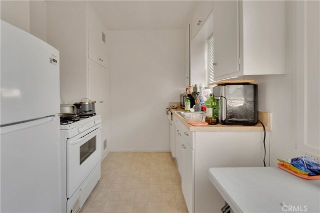 34 N 1st Street 10, Alhambra, CA 91801