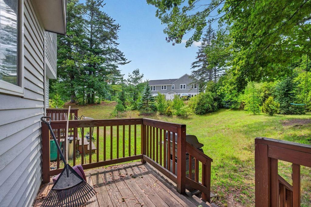 17 Phillipstown Lane 17, Sanford, ME 04073 — photo 3
