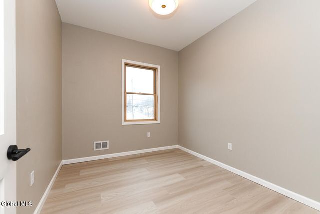 1859 Western Avenue 201, Guilderland, NY 12203