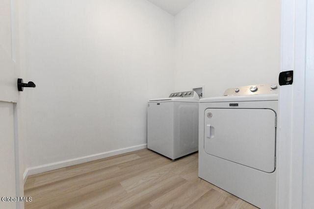 1859 Western Avenue 201, Guilderland, NY 12203