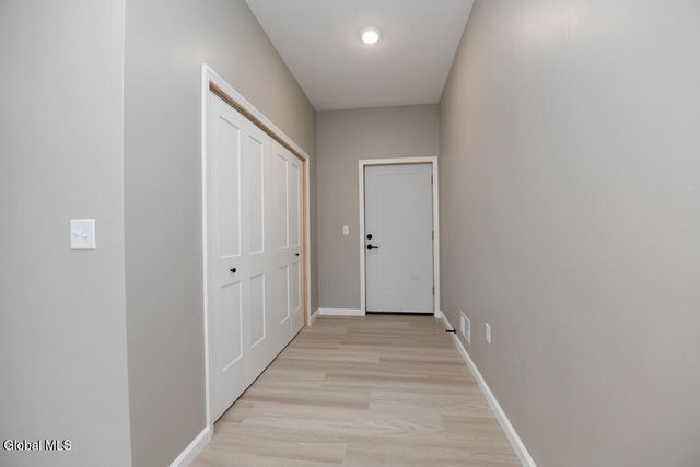 1859 Western Avenue 201, Guilderland, NY 12203