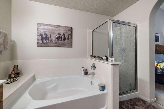 2700 Violeta Circle SE, Rio Rancho, NM 87124