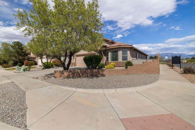 2700 Violeta Circle SE, Rio Rancho, NM 87124