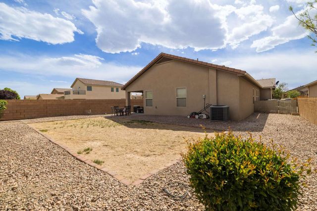 2700 Violeta Circle SE, Rio Rancho, NM 87124