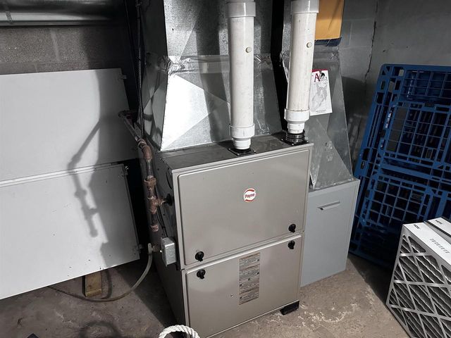 218 E CALUMET STREET, Appleton, WI 54915