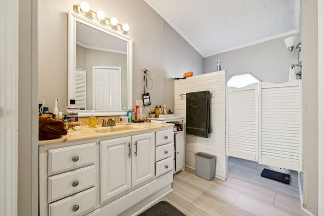 1740 Hazelwood Dr, Ashland City, TN 37015