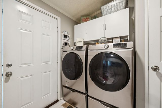1740 Hazelwood Dr, Ashland City, TN 37015