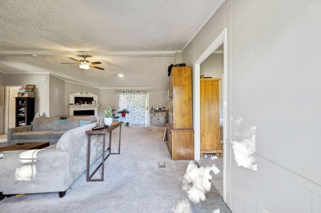 1740 Hazelwood Dr, Ashland City, TN 37015