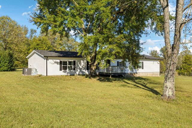 1740 Hazelwood Dr, Ashland City, TN 37015