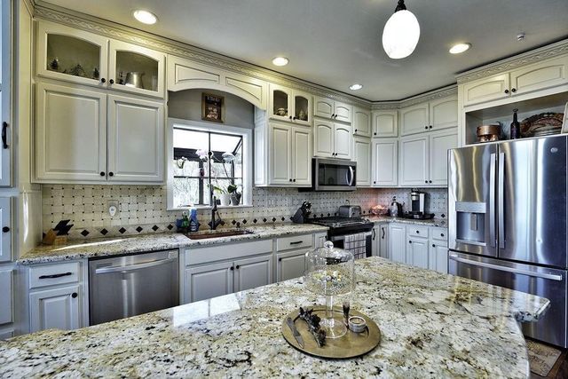 1142 Ridgeview Drive, Jasper, GA 30143