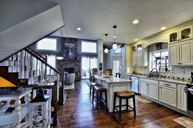1142 Ridgeview Drive, Jasper, GA 30143
