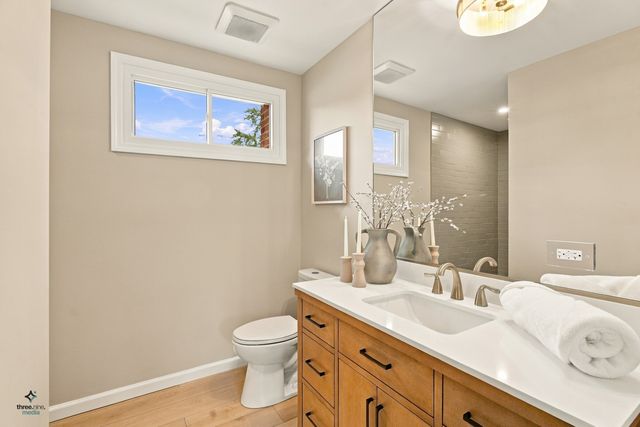 2703 N Ridge Avenue, Arlington Heights, IL 60004