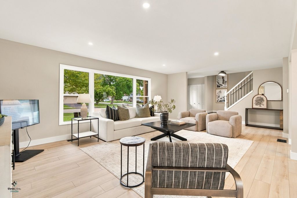 2703 N Ridge Avenue, Arlington Heights, IL 60004 — photo 3