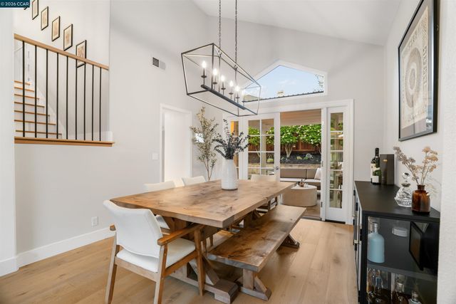 415 Skycrest Dr, Danville, CA 94506