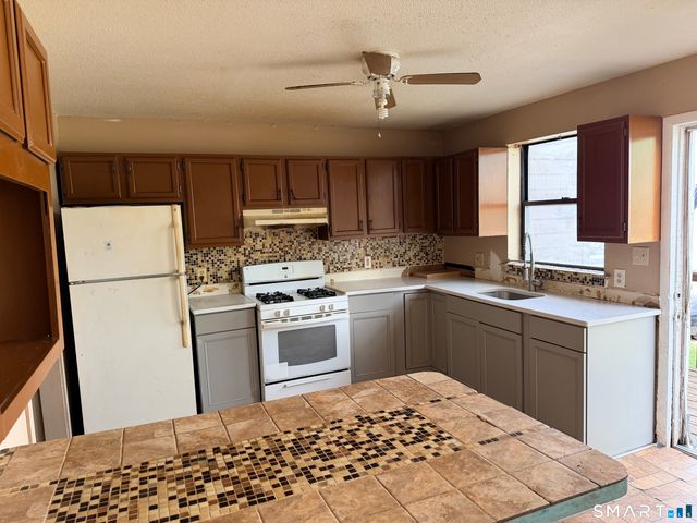 356 Wethersfield Avenue 356, Hartford, CT 06114