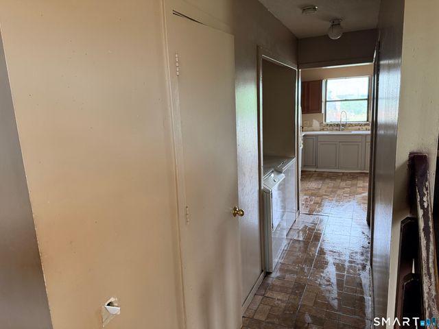 356 Wethersfield Avenue 356, Hartford, CT 06114