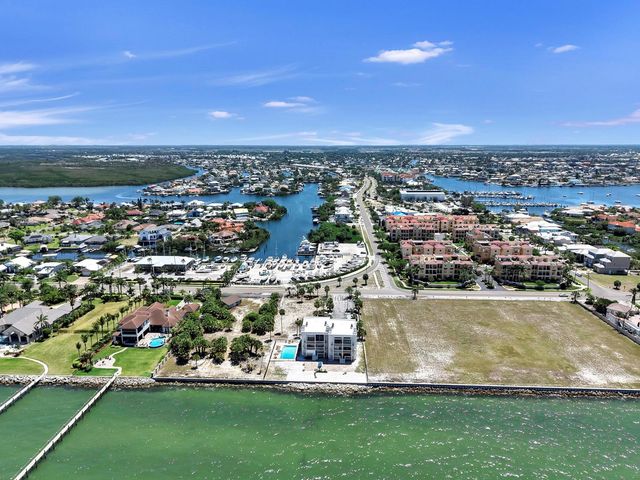 6504 SURFSIDE BOULEVARD 4, Apollo Beach, FL 33572