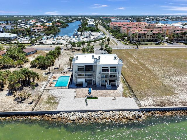 6504 SURFSIDE BOULEVARD 4, Apollo Beach, FL 33572