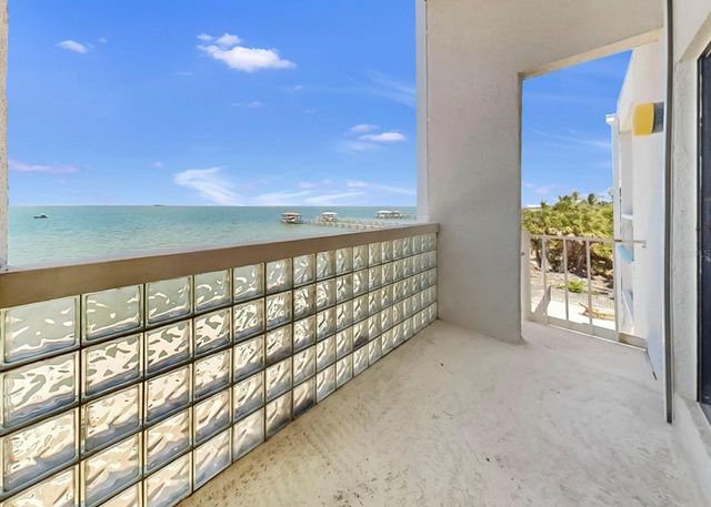 6504 SURFSIDE BOULEVARD 4, Apollo Beach, FL 33572