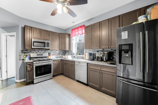1440 E 76th Street, Chicago, IL 60619