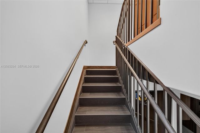 3042 NW 82nd Avenue, Doral, FL 33122