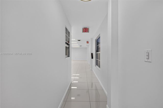 3042 NW 82nd Avenue, Doral, FL 33122