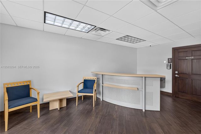 3042 NW 82nd Avenue, Doral, FL 33122