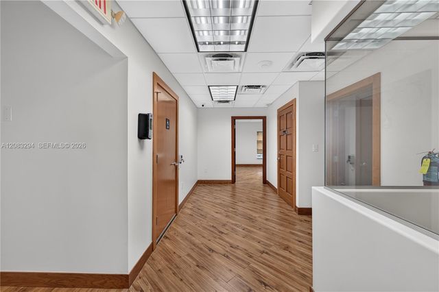 3042 NW 82nd Avenue, Doral, FL 33122