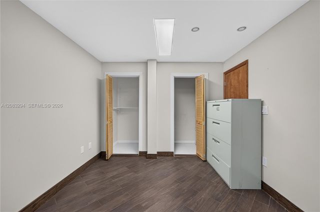 3042 NW 82nd Avenue, Doral, FL 33122