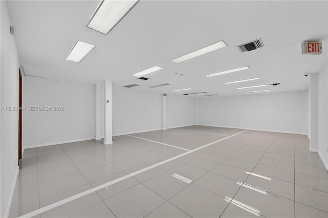 3042 NW 82nd Avenue, Doral, FL 33122