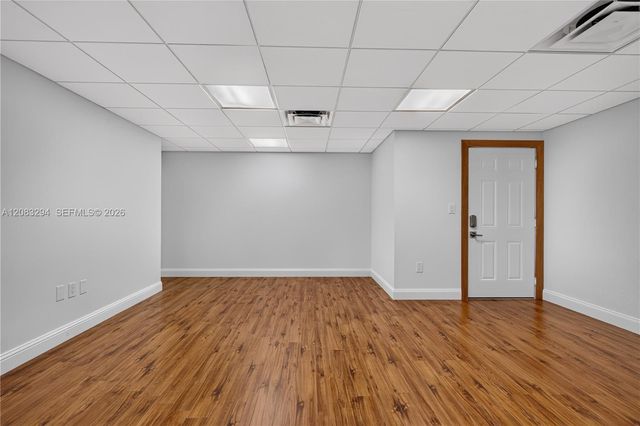 3042 NW 82nd Avenue, Doral, FL 33122