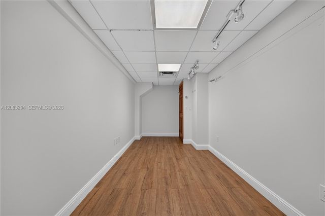 3042 NW 82nd Avenue, Doral, FL 33122