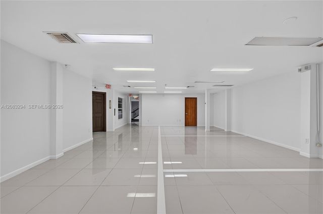 3042 NW 82nd Avenue, Doral, FL 33122
