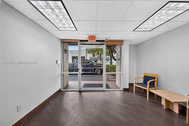 3042 NW 82nd Avenue, Doral, FL 33122