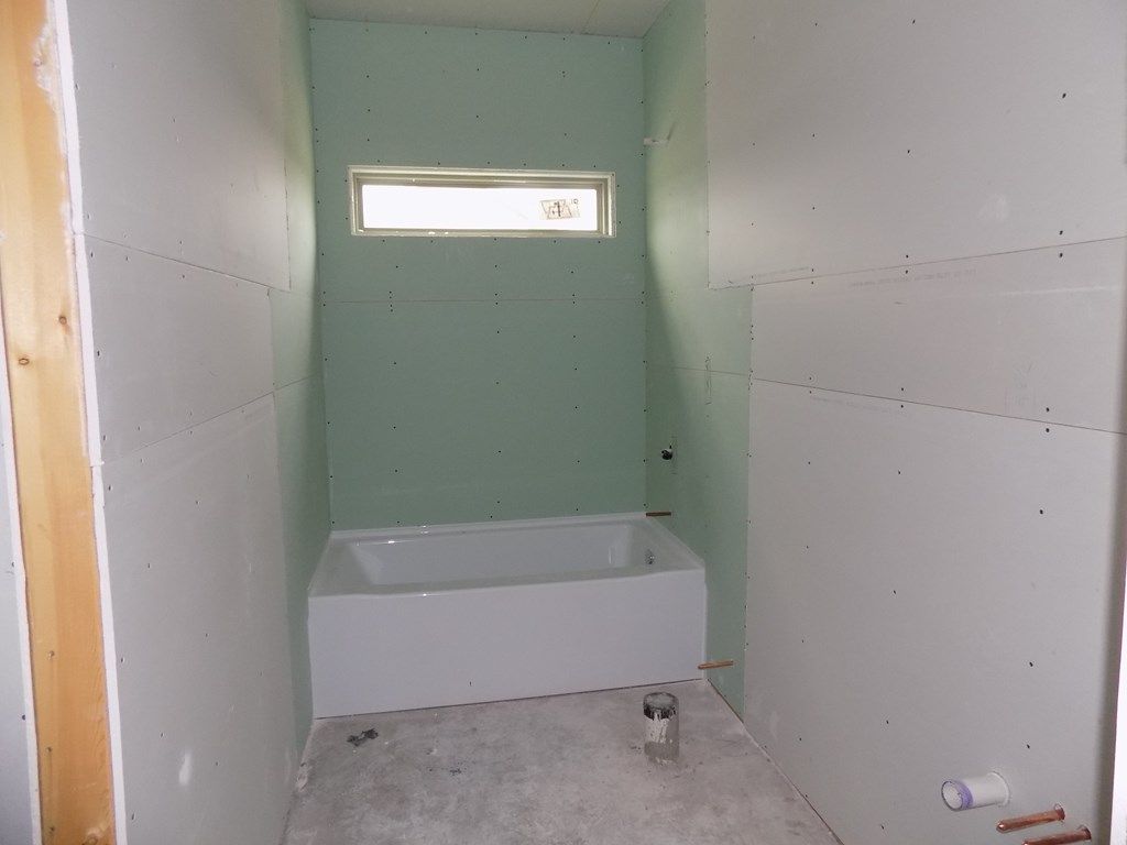 Image 12 of property listing at 9658 Grey Wolf Lane, San Angelo, TX 76901