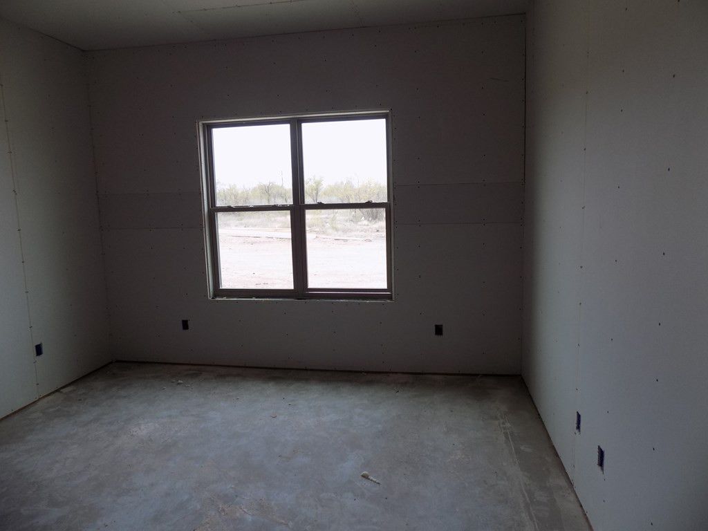 Image 18 of property listing at 9658 Grey Wolf Lane, San Angelo, TX 76901